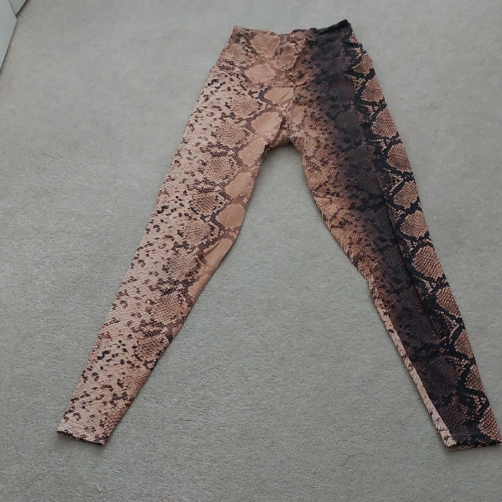 Snakeskin Print Leggings